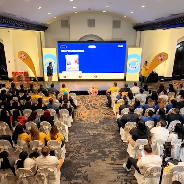 Pollo Rey — Activación BTL conjunta