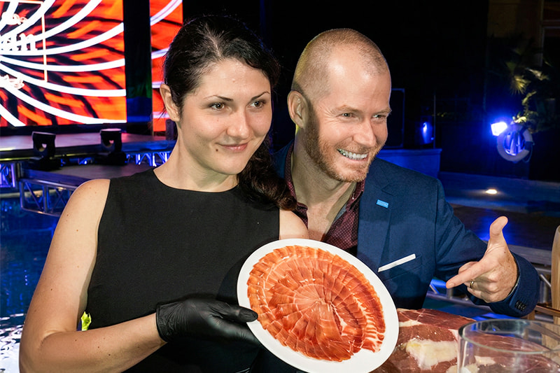 Don Esteban — Día Nacional de España cobertura