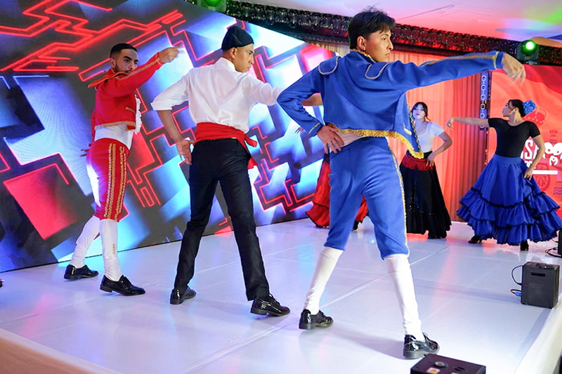 Don Esteban — Noche española con invitados