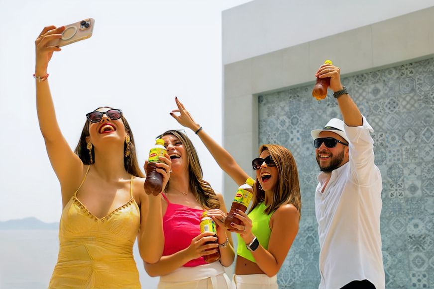 Lipton — Branding en playa