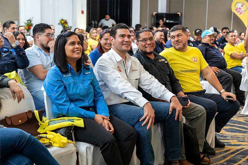 Pollolandia — Evento BTL cobertura