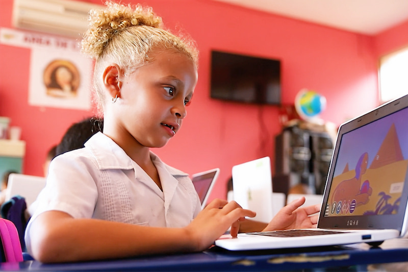 Cooperación internacional — trabajo comunitario