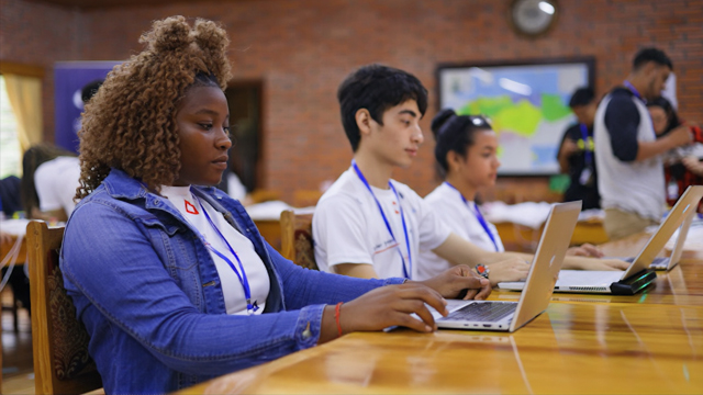 Programa Joven a Joven — GLH/USAID